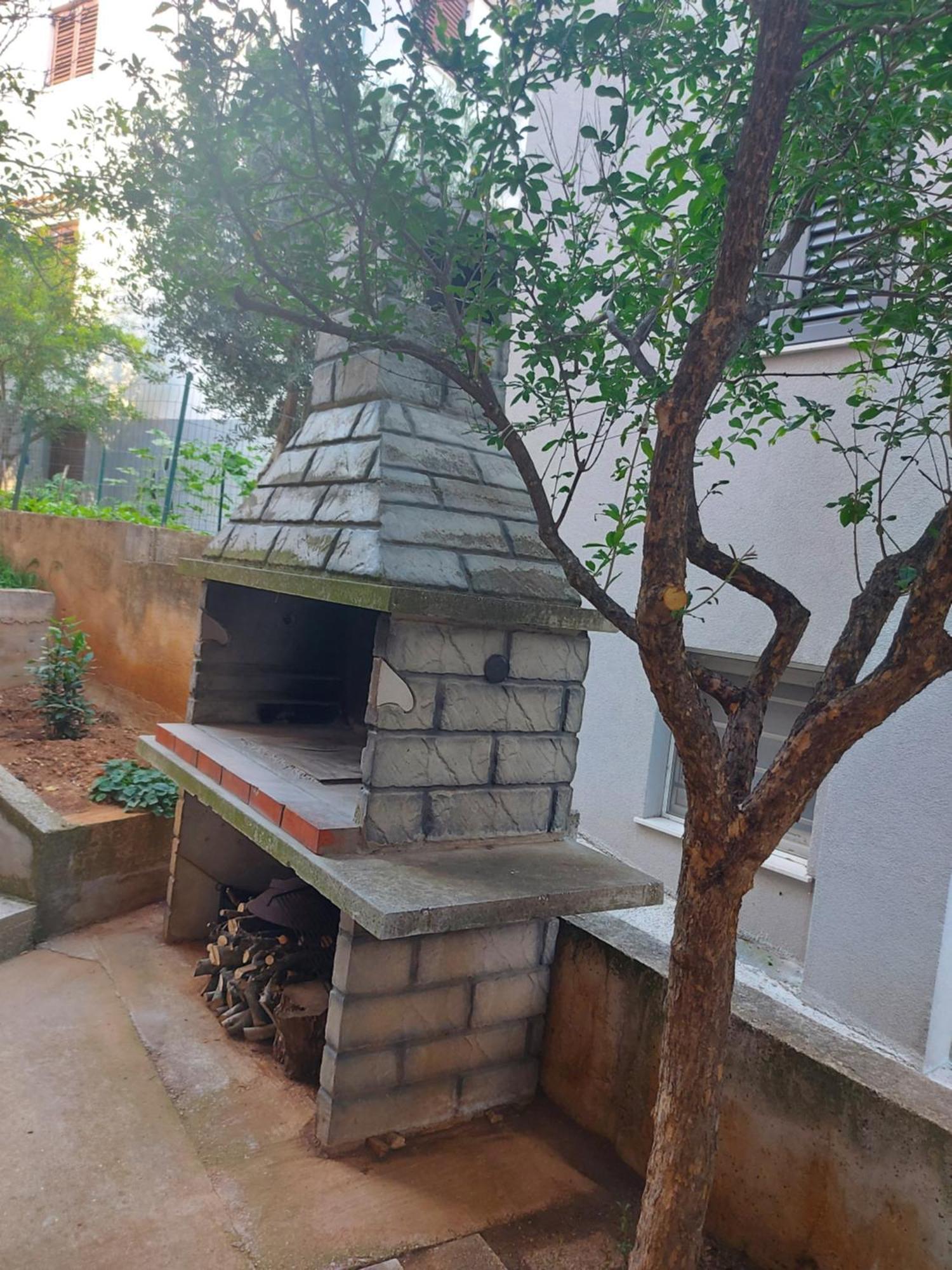 Elena Apartment Sibenik Bagian luar foto
